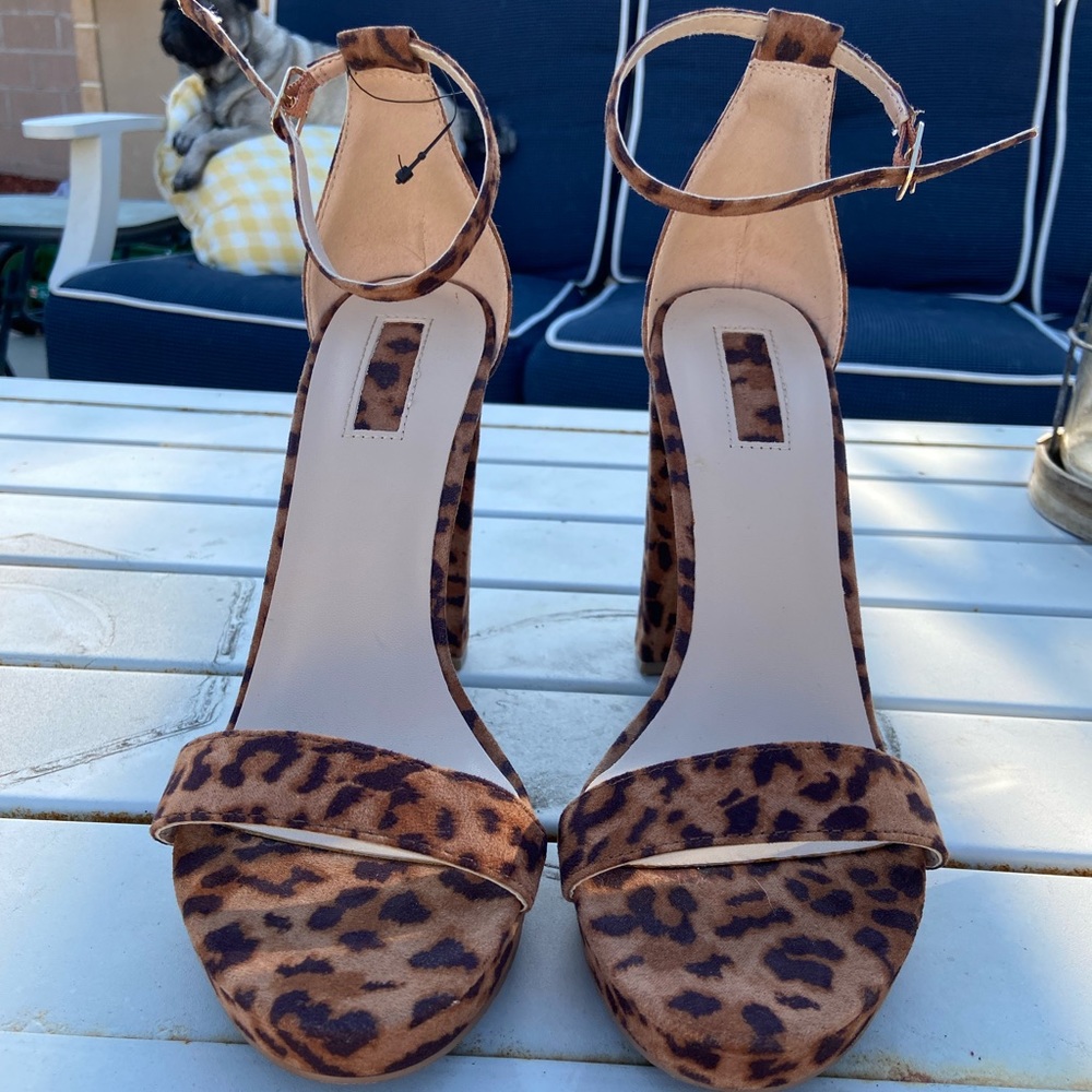 Forever 21 cheetah print high heels